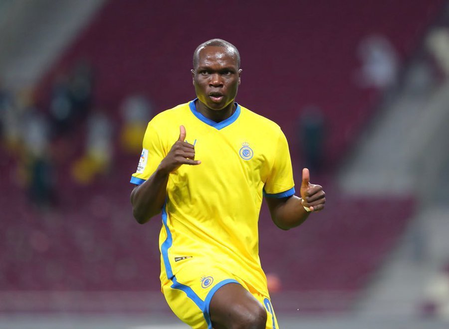 中锋合约遭终止外籍球员火速替补 中锋合约遭终止外籍球员火速替补