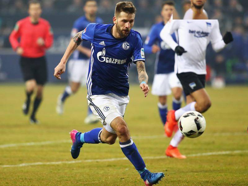 开云体育-沙尔克迎来一场重要的德甲比赛