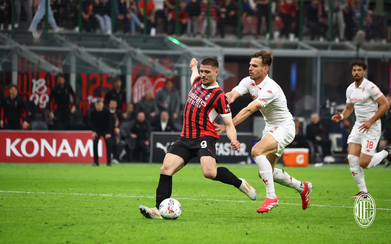 佛罗伦萨对阵AC米兰，胜负难分