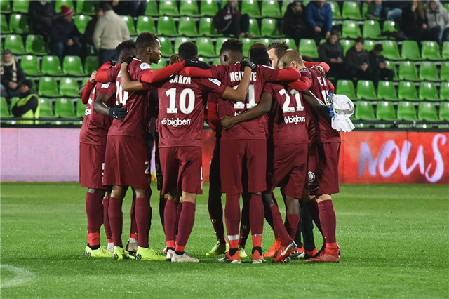 开云体育官网-包含瓦朗谢纳客场击败对手，继续保持榜首的词条