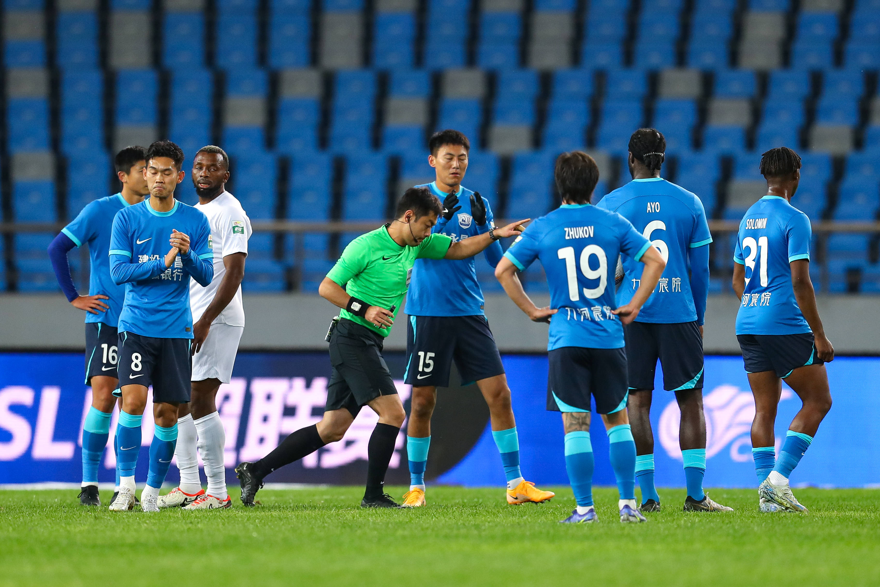 亚泰客场连败,保级压力加大步步艰难的简单介绍 亚泰客场连败,保级压力加大步步艰难的简单介绍