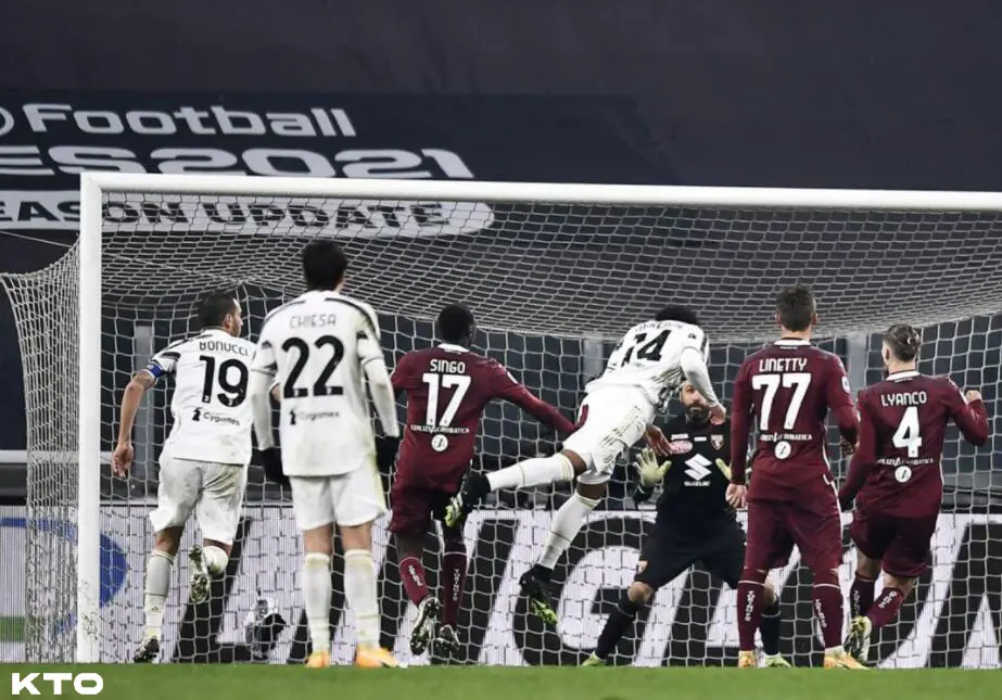 包含法国被德国逼平，小组出线悬念难解的词条