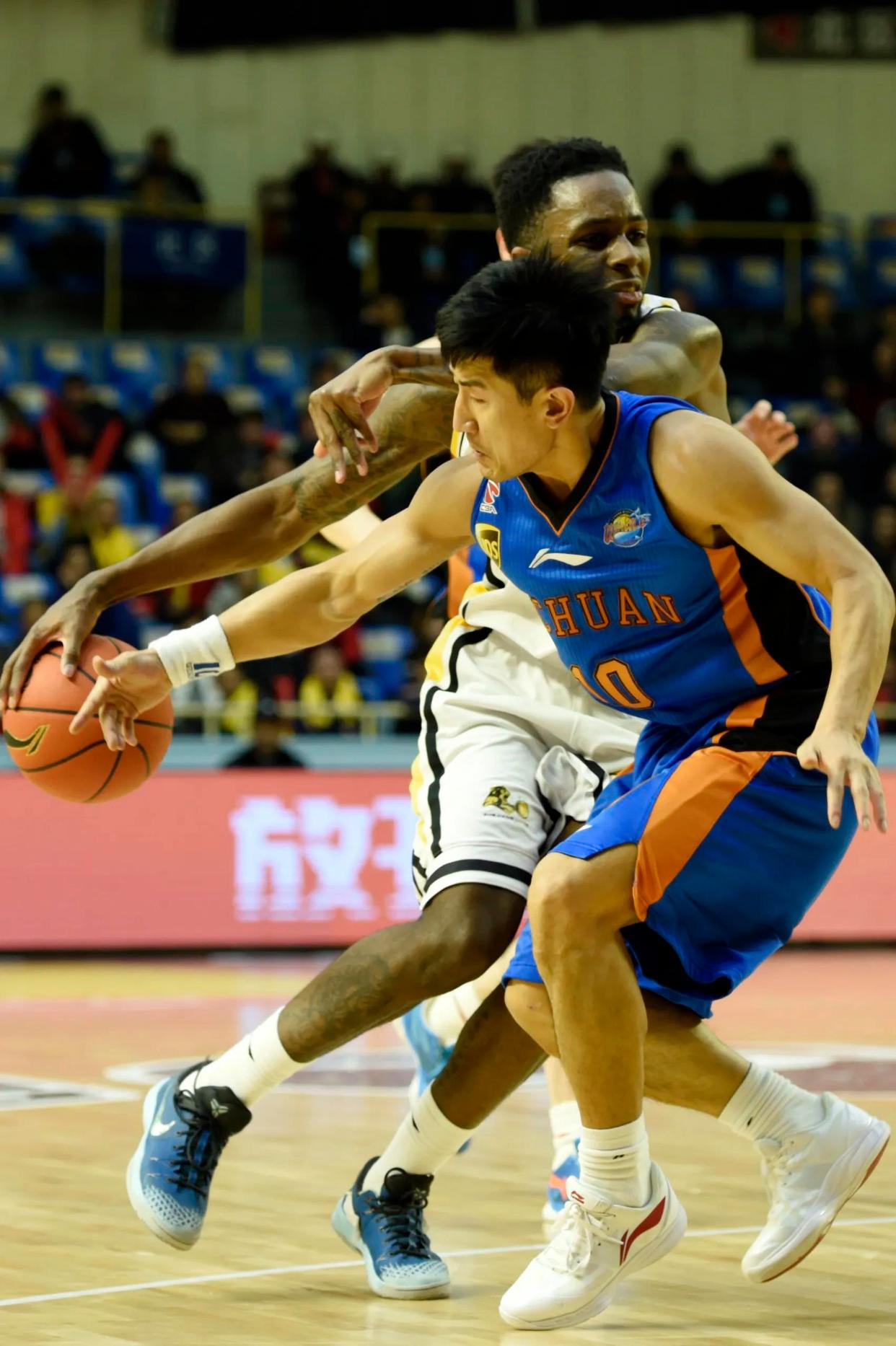 助攻王再创历史纪录,成为焦点人物 助攻王再创历史纪录,成为焦点人物