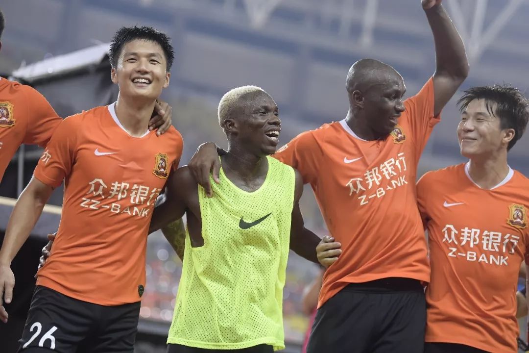 开云体育网站-武汉卓尔客场战胜济南鲁能，积分榜保持稳定的简单介绍