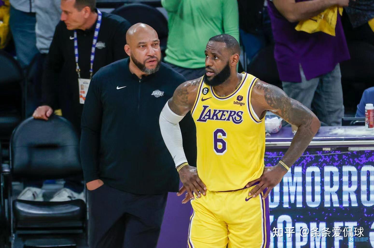 开云体育网站-美洲篮球传闻球队新教练人选曝光，球迷讨论热烈