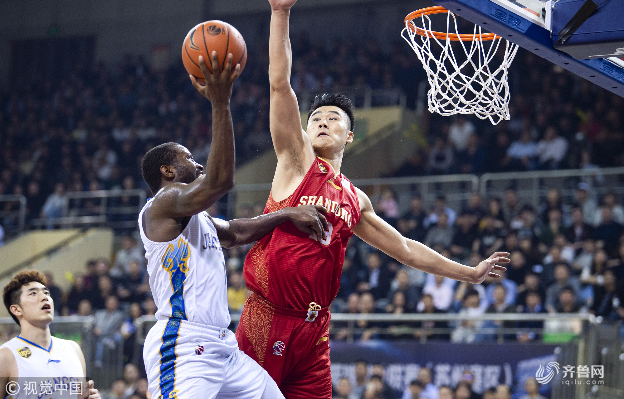 包含夺冠行动全力展开,强对抗看点十足的词条 包含夺冠行动全力展开,强对抗看点十足的词条