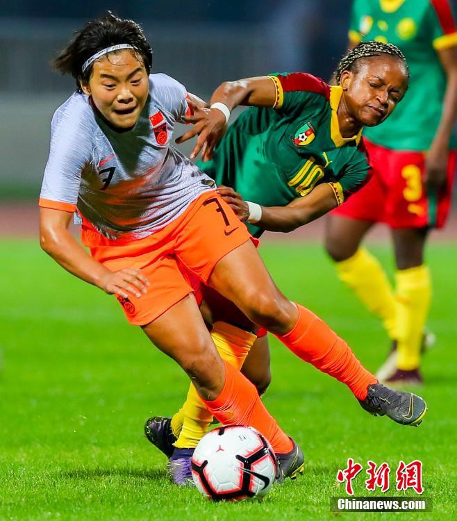 开云体育-国际足球比赛中，中国女队夺得冠军