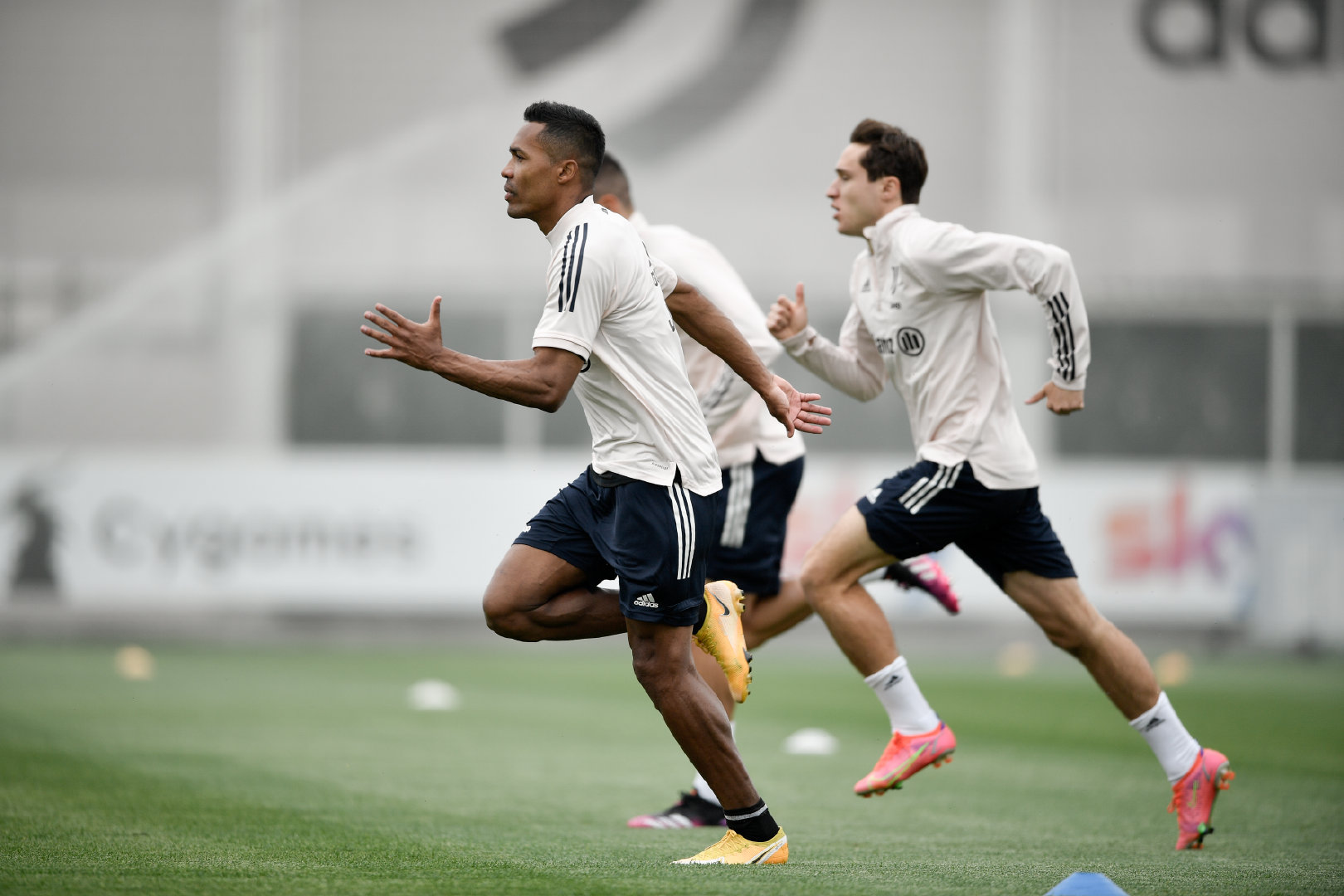 包含切沃将在主场战乌迪内斯,备战完善的词条 包含切沃将在主场战乌迪内斯,备战完善的词条