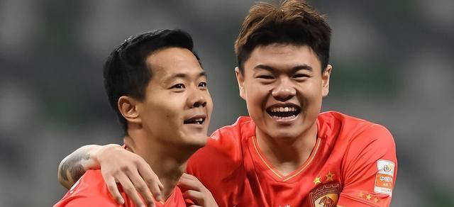 塔什干火车头队逆转胜利,晋级小组赛 塔什干火车头队逆转胜利,晋级小组赛