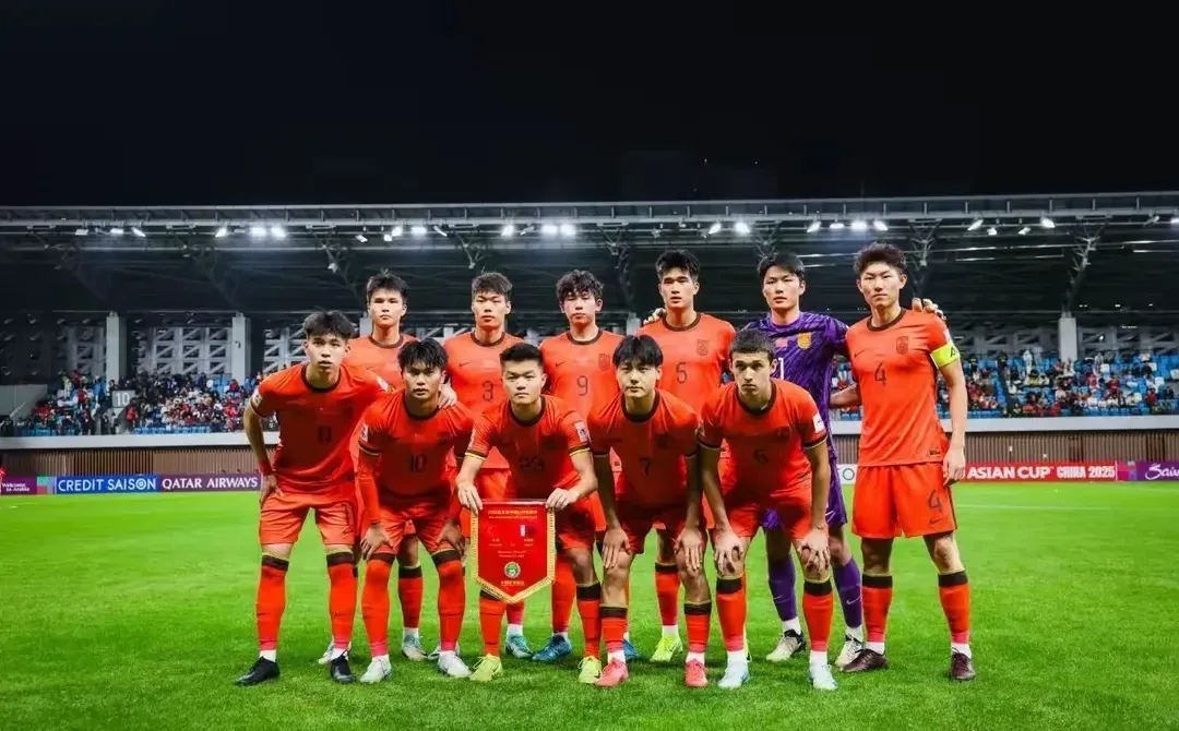 开云体育链接-国内足球联赛豪强交锋，激烈对抗引燃全场的简单介绍